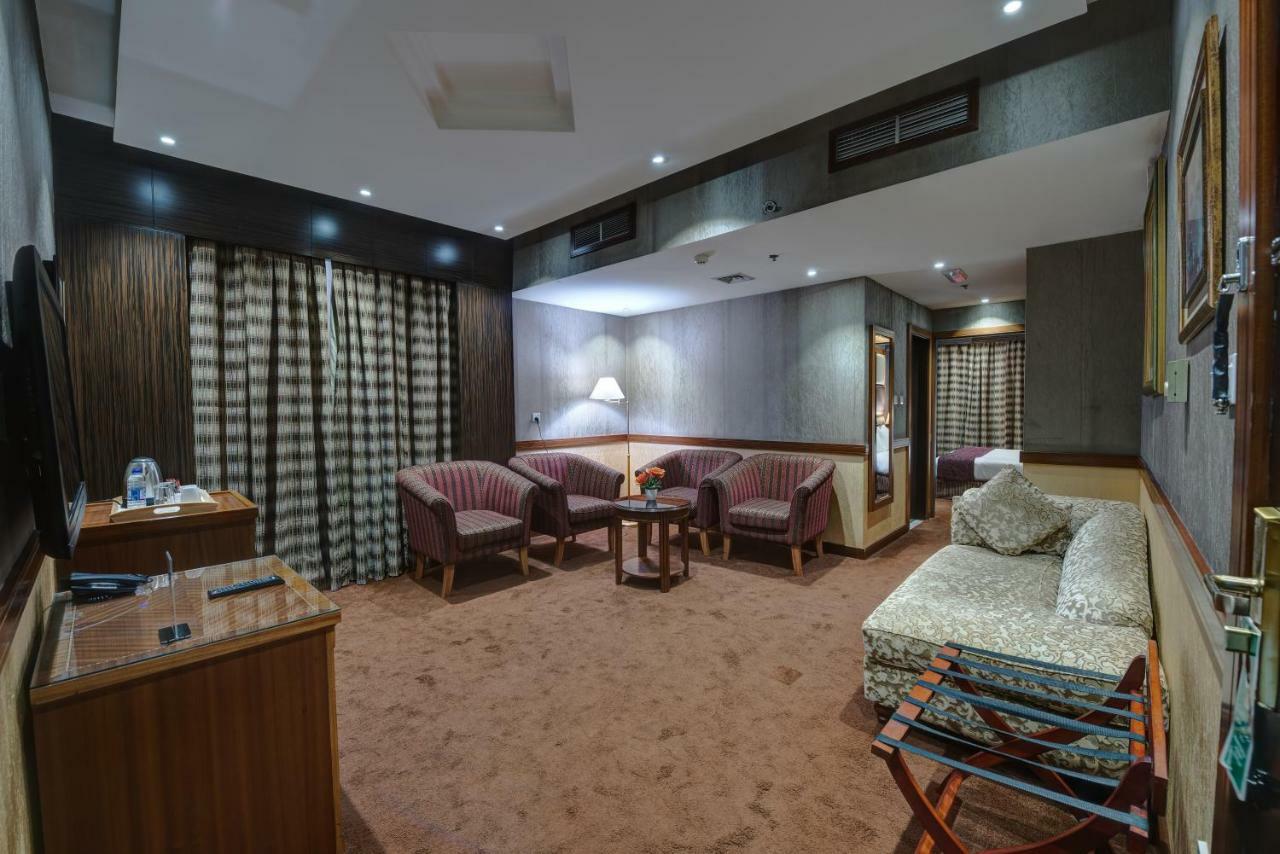 Delmon Palace Hotel Dubaï Extérieur photo